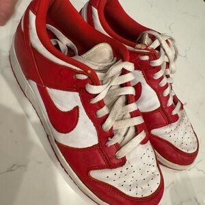 Red dunks